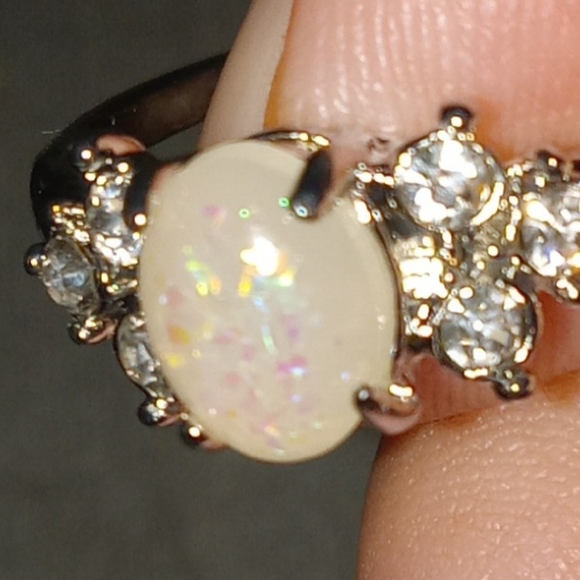 Womens Oval White Fire Opal Ring 925 Sterling Silver Gemstone Jewelry - Picture 1 of 6